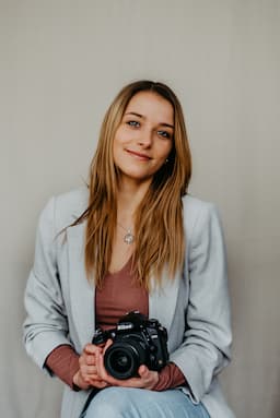 Mona Taube - Fotografin bei Pictrs